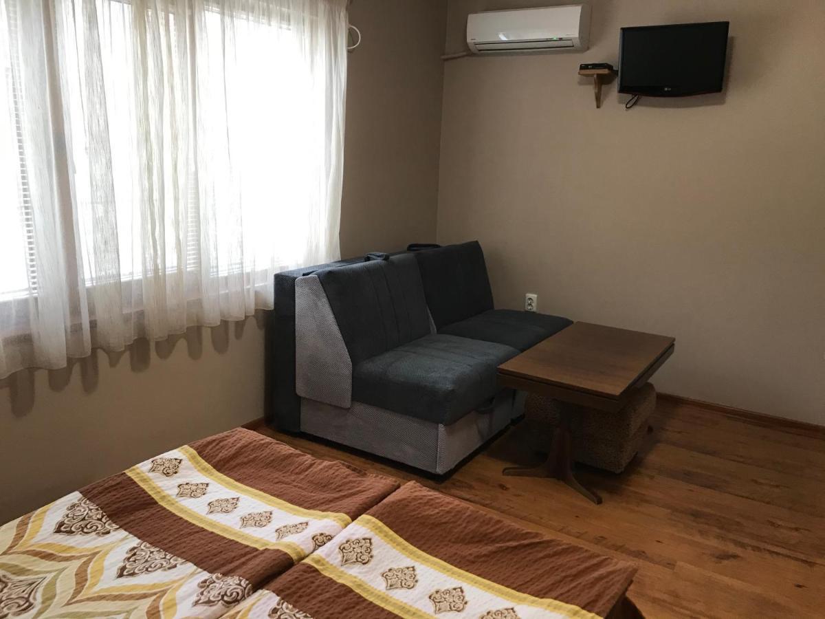 Guesthouse Elena Белоградчик Экстерьер фото